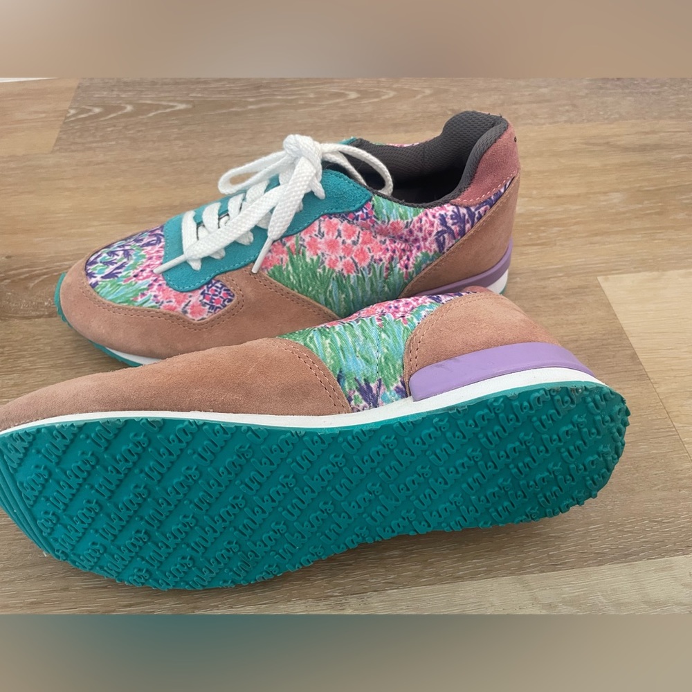 Teal and brown Inkkas jogger shoes womens 8